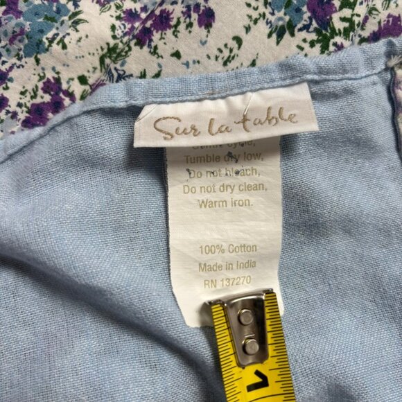 Sur La Table floral Eiffel Tower apron - Picture 11 of 11